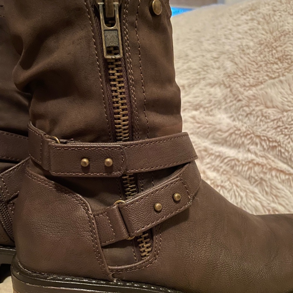 Brown boots